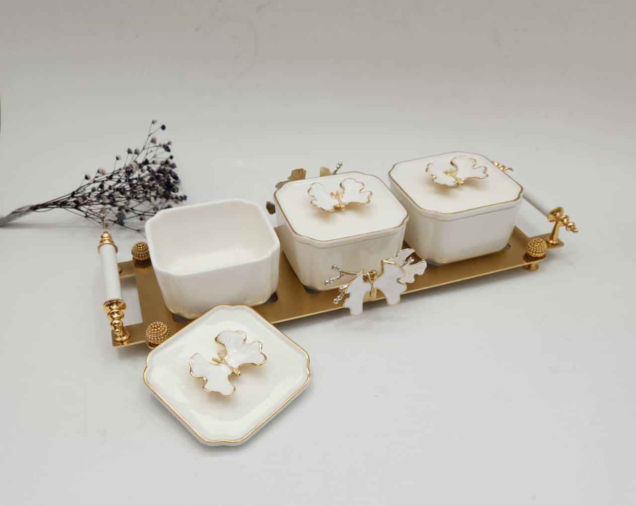 3 Bowls white with golden trays