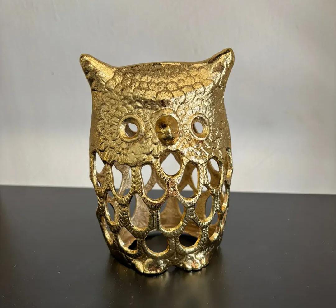 Gold owl decor