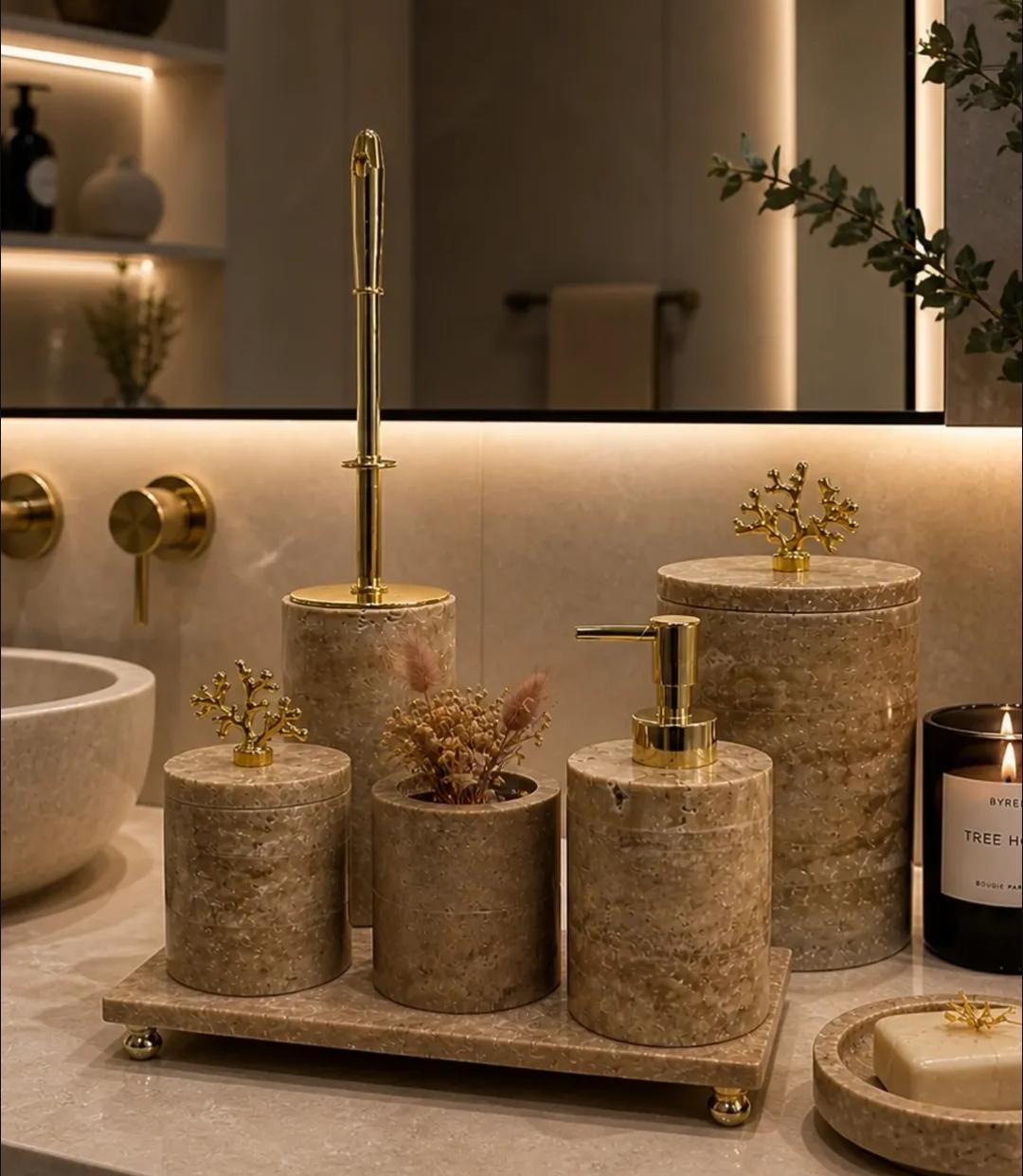 Bathroom travertine set - hover