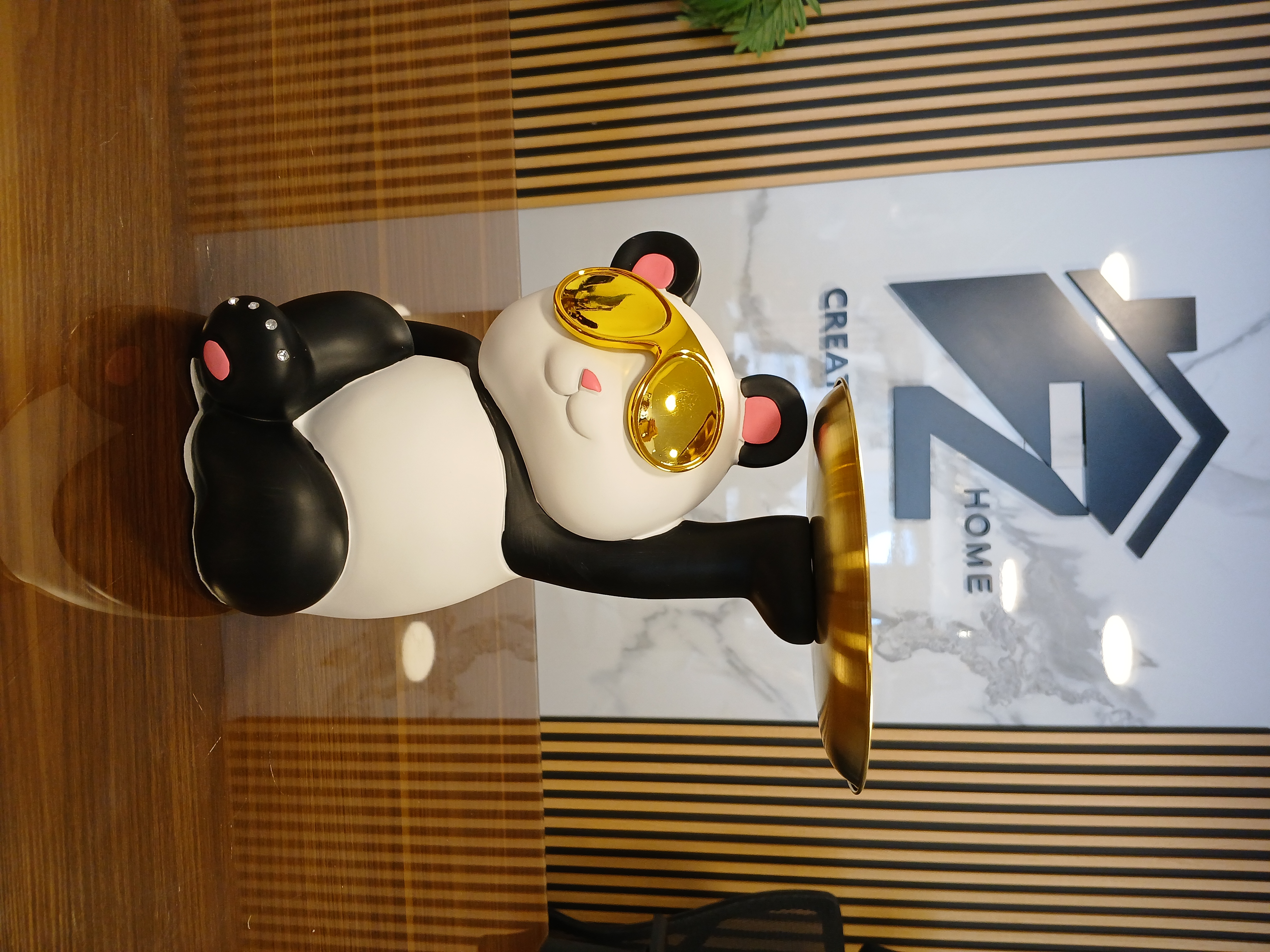 panda with plate