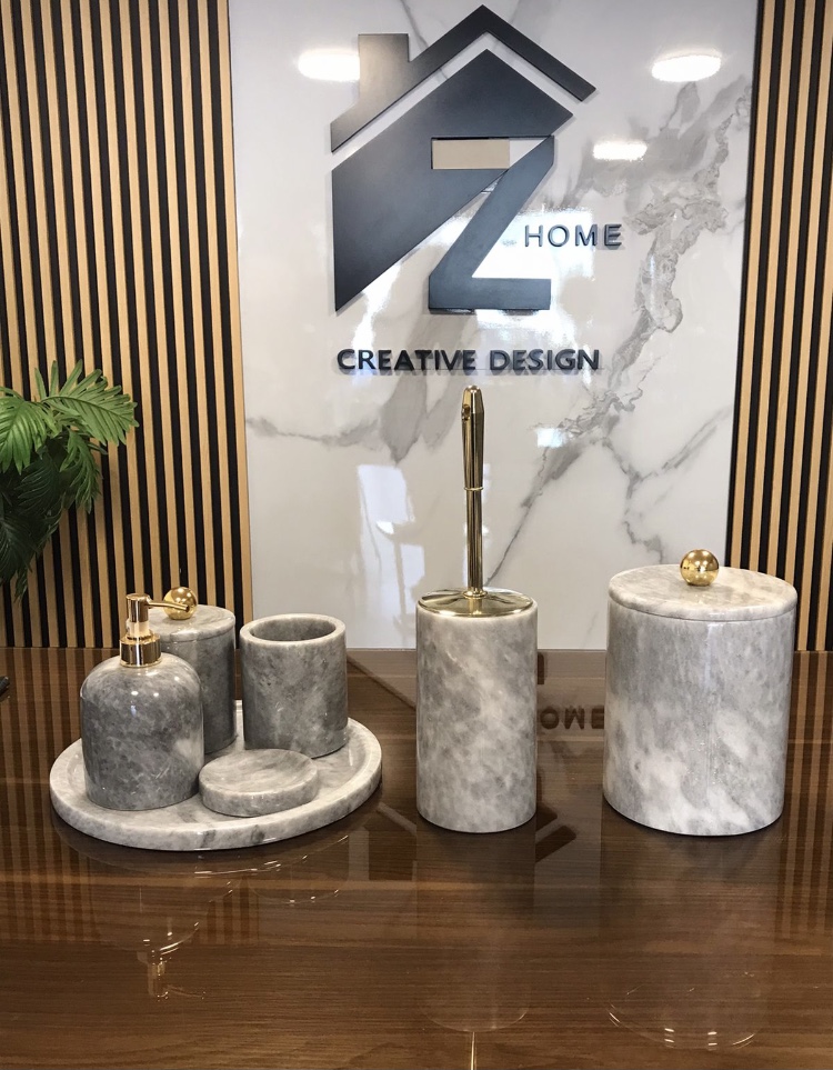 Set bathroom marble silver