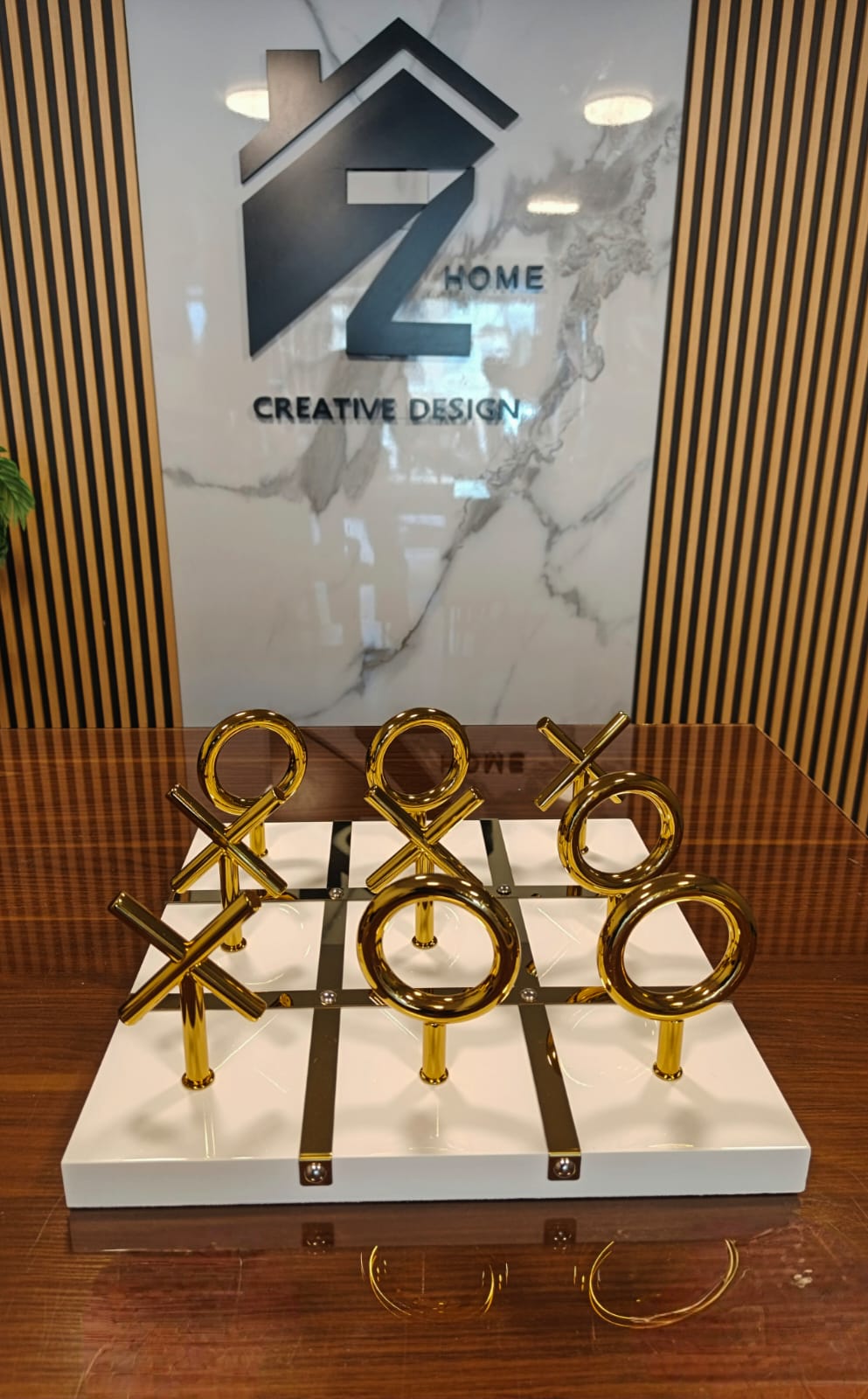 xo gold & white