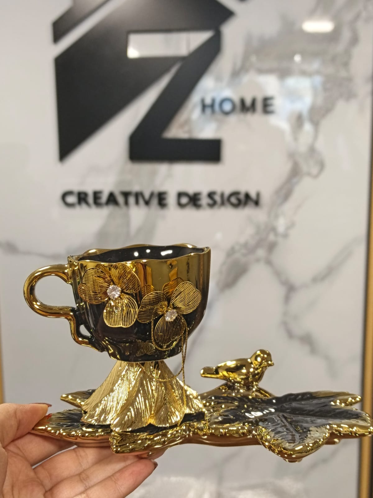 set fo 6 coffe cup black & gold